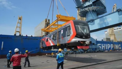 2 Trainset KRL Commuter Baru dari China Sampai di dalam pada Indonesia, Kapan Dipakai KAI?