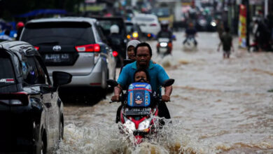 3 Cara Melintasi Banjir agar Kendaraan Tidak Mati Total