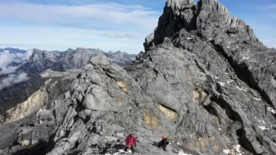 3 Tragedi Tragis di Gunung Cartensz Sepanjang Sejarah, Nomor 2 Meninggal Tertimpa Batu