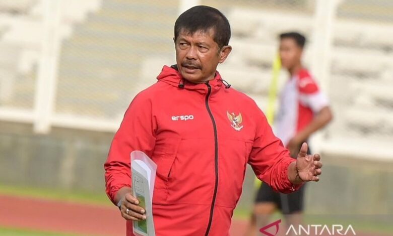 Mengenal Indra Sjafri lalu juga prestasinya sebagai ahli sepak bola