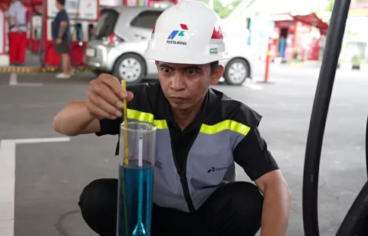 Begini Cara SPBU Jaga Derajat BBM, Dari Density hingga Pengambilan Sampel