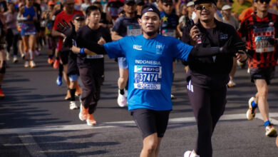 Penuh Syukur lalu Haru, Juragan 99 Berhasil Menaklukkan Tokyo Marathon