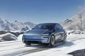 Tesla Model Y Baru Terima 200.000 Pesanan di dalam tempat China