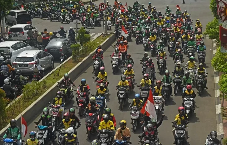 THR Ojol Cair Berupa Bonus Hari Raya, Begini Respons Grab juga juga Gojek