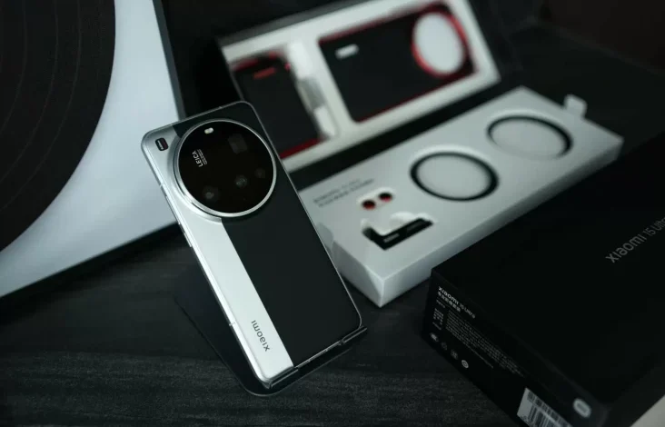 Xiaomi 15 Ultra Pecahkan Rekor Penjualan di tempat tempat Hari Pertama!