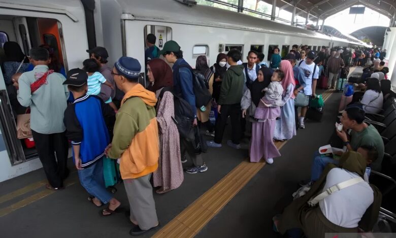 Daop 8 layani 968.214 pelanggan selama masa Angkutan Lebaran 2025