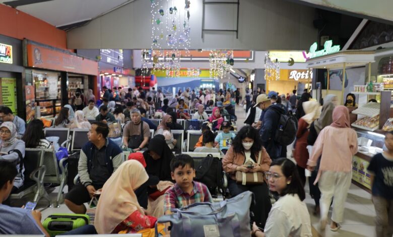 800 ribu lebih besar besar penumpang berangkat-datang ke Daop 2 selama Lebaran