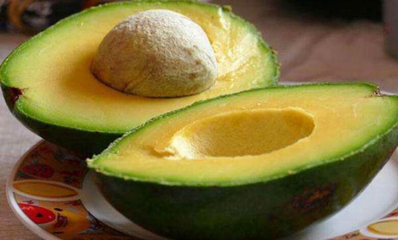 Konsumsi 10 makanan ini untuk merawat epidermis terus awet muda