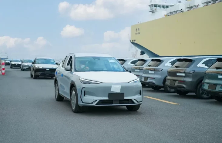 Mobil Listrik Punya Layar Canggih, ADAS, lalu juga Kursi Pijat yang tersebut mana Bikin Pemudik Lupa Capek