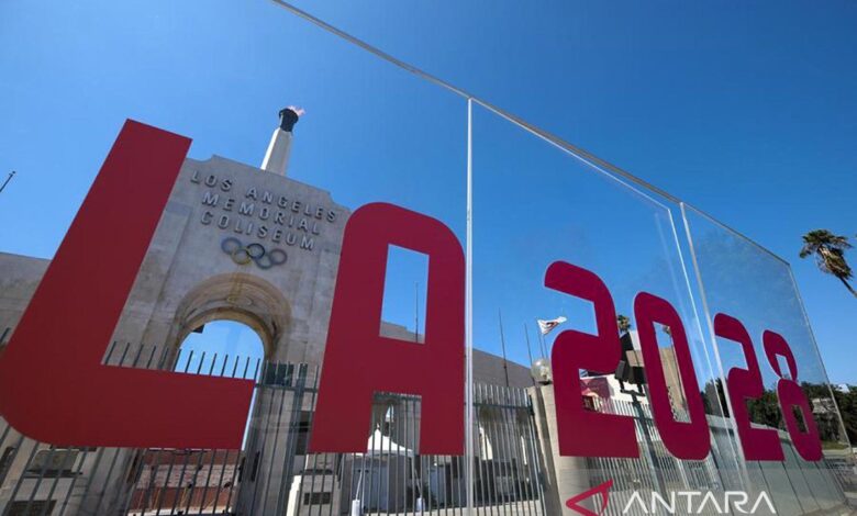 Upacara membuka Olimpiade Los Angeles 2028 diselenggarakan pada dua kedudukan