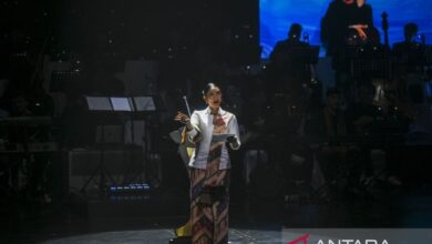 Mengenal jenis-jenis puisi juga unsur-unsur yang dimaksud mana membentuknya